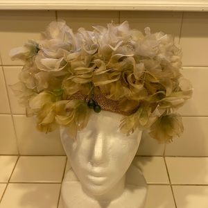 Vintage Suzy Lee Pillbox hat for collection